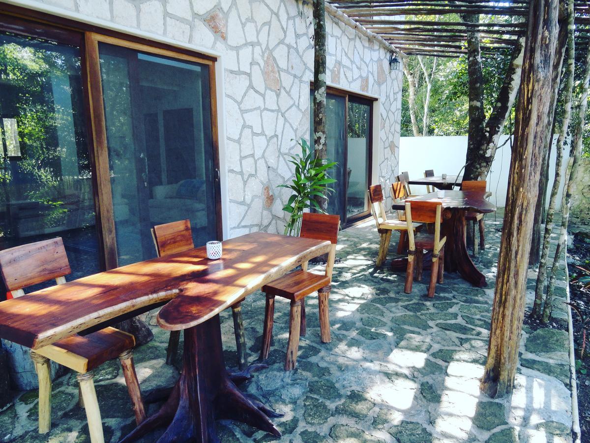 Escarabajo Rojo Acomodação com café da manhã Tulum Exterior foto